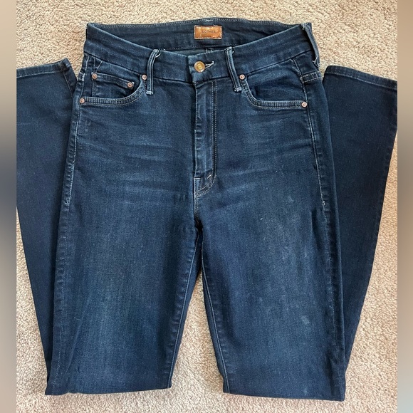 MOTHER denim - the looker high waisted dark navy jeans. Size 26 - Picture 3 of 5